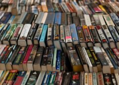 Essential Investment Books for Retirees